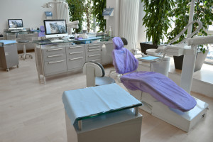 studio dentistico arredo 3