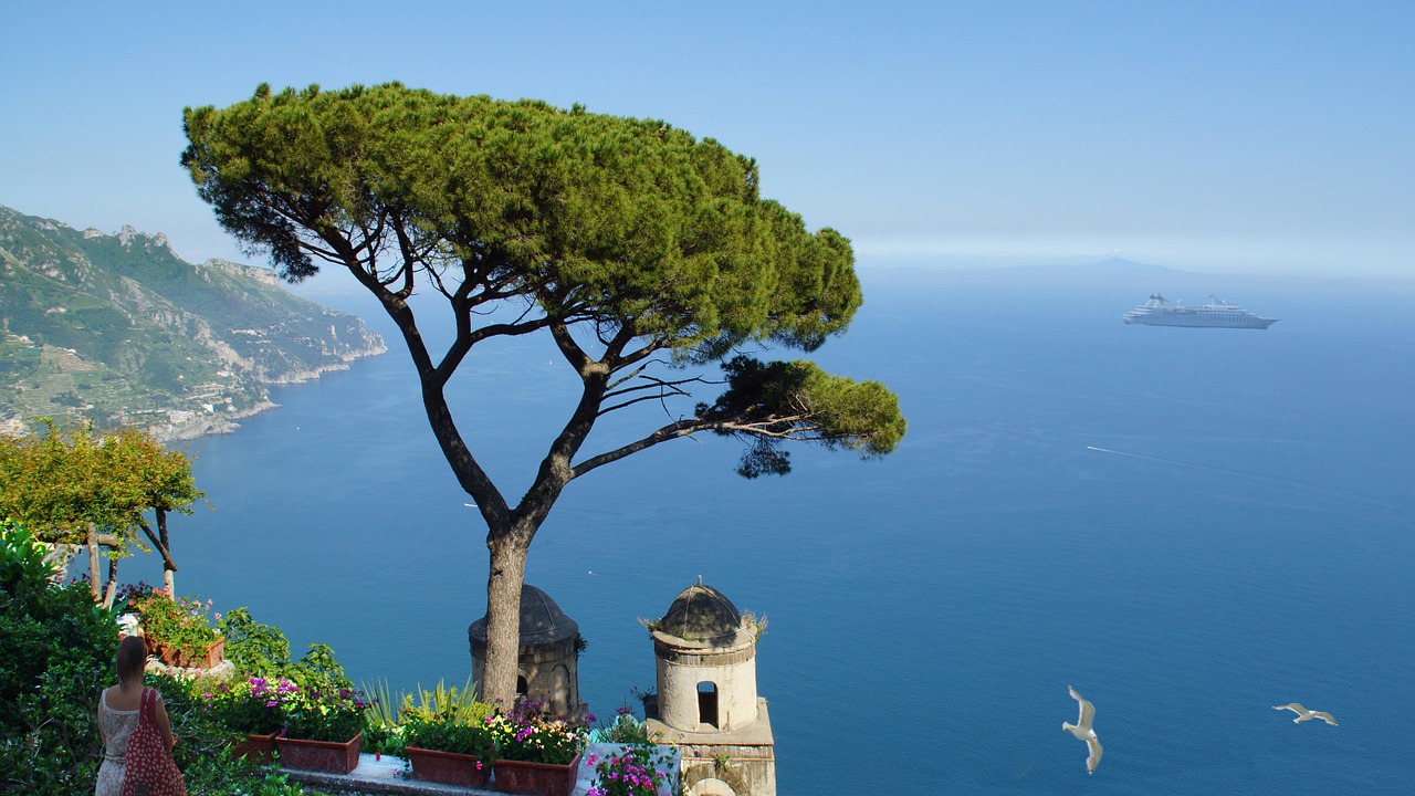 Arrivare dal mare a Capri, Positano e Amalfi